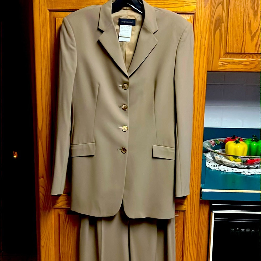 PIAZZA SEMPIONE SUIT